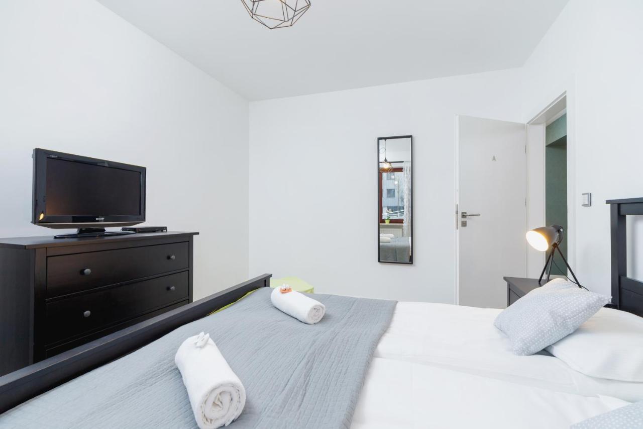 Premium Apartment Ludwinowska Krakow By Noclegi Renters Dış mekan fotoğraf